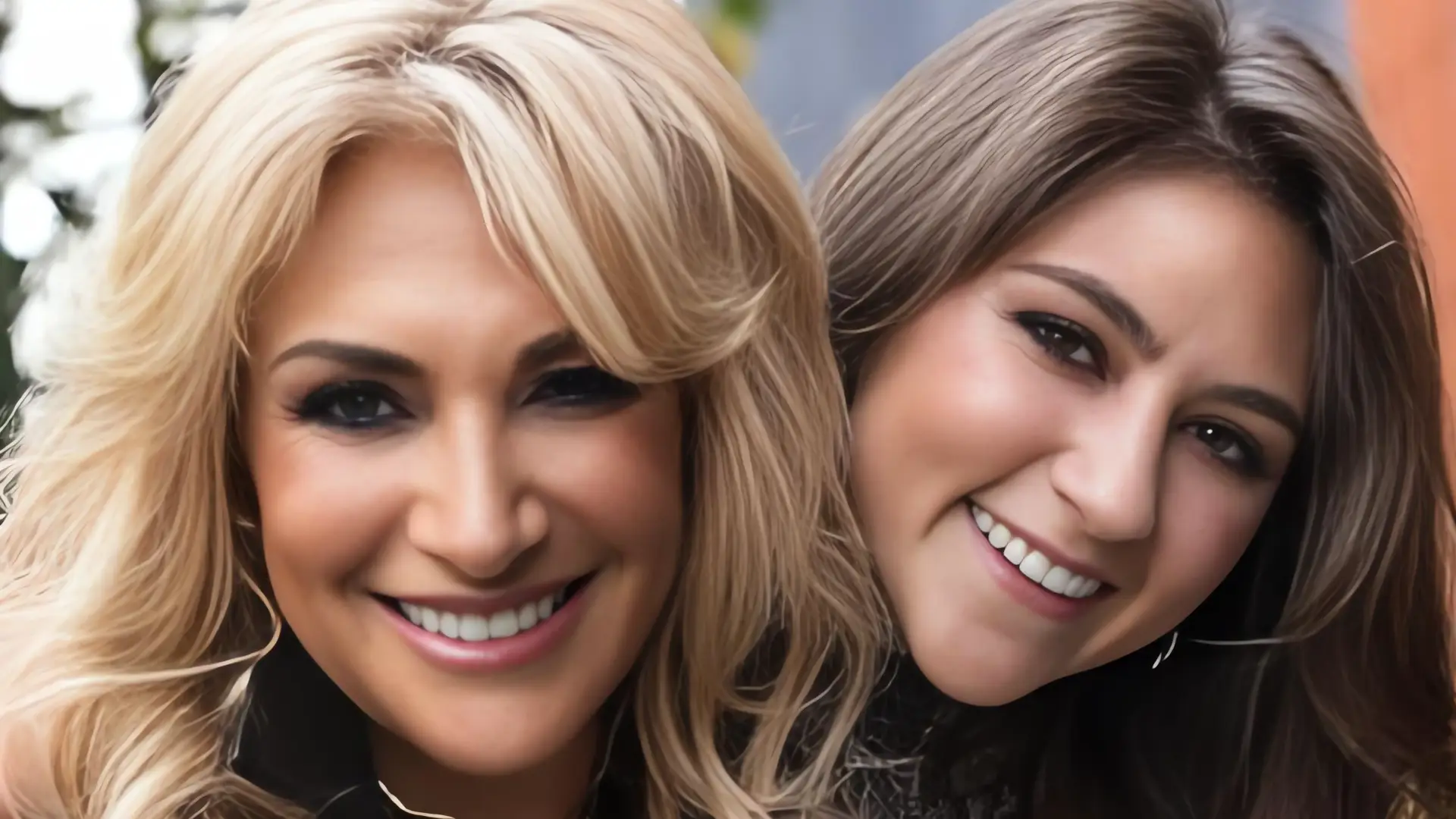 Adela Micha celebra la graduación de su hija en prestigioso colegio de cine
