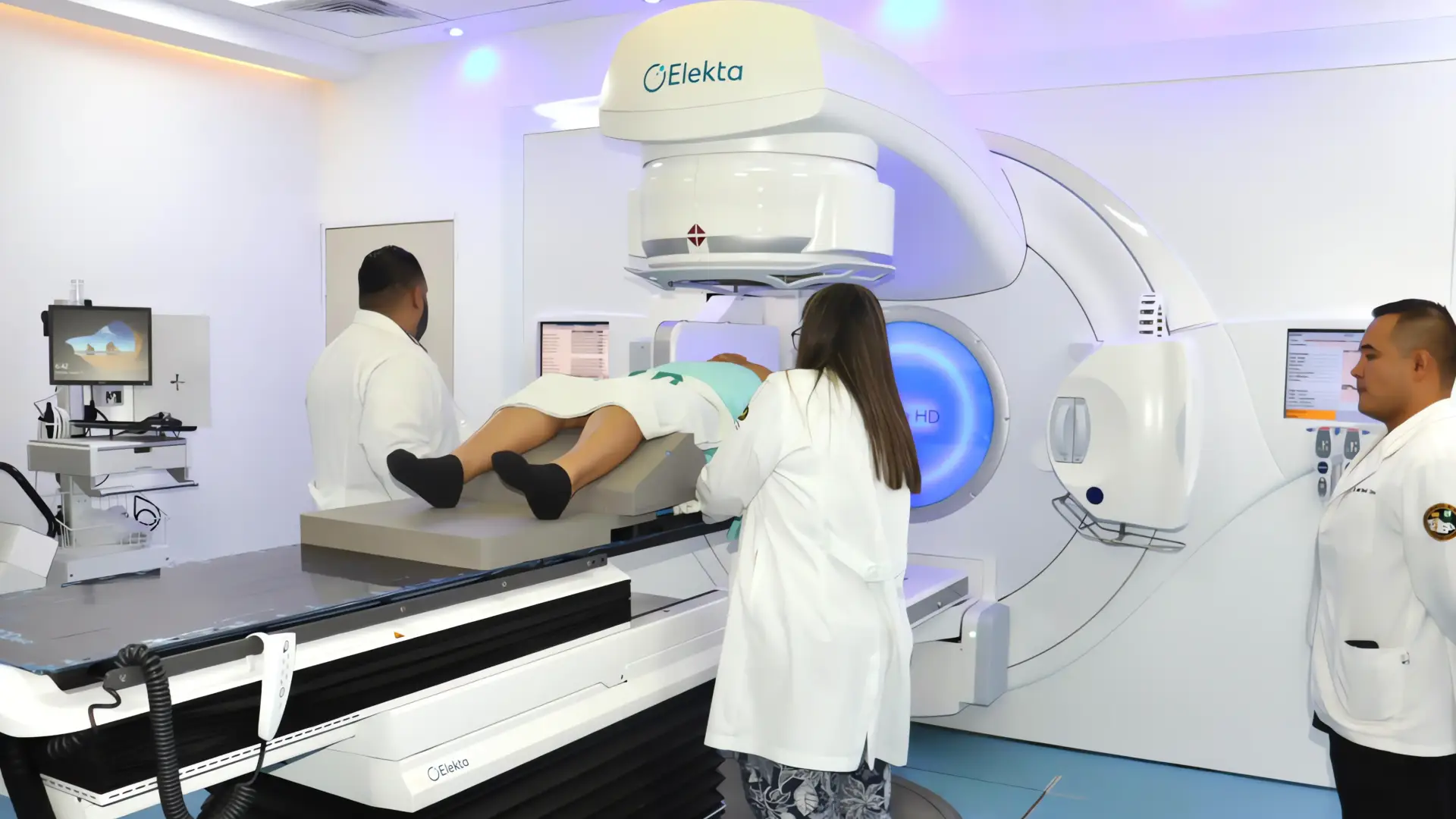 IMSS en Sonora estrena acelerador lineal para tratamientos avanzados de cáncer y enfermedades cerebrales