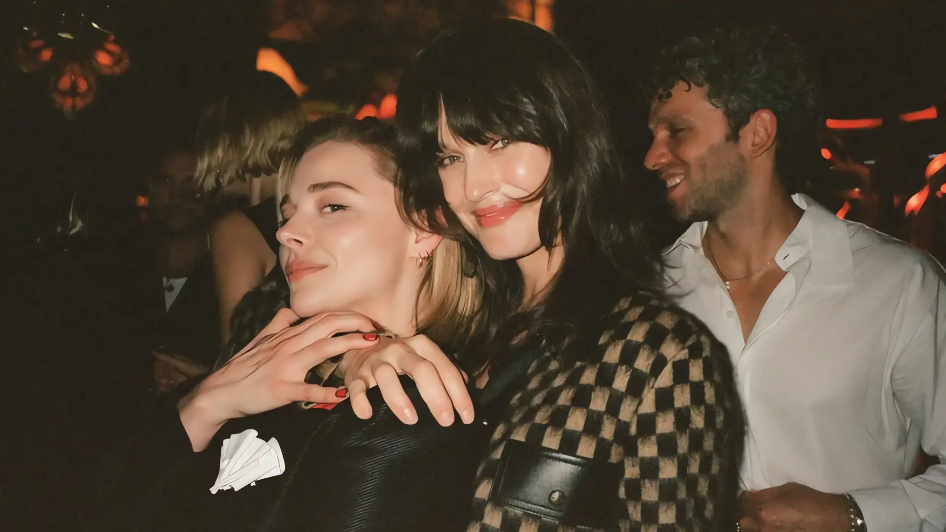 Chloë Grace Moretz y Kate Harrison se unen en matrimonio
