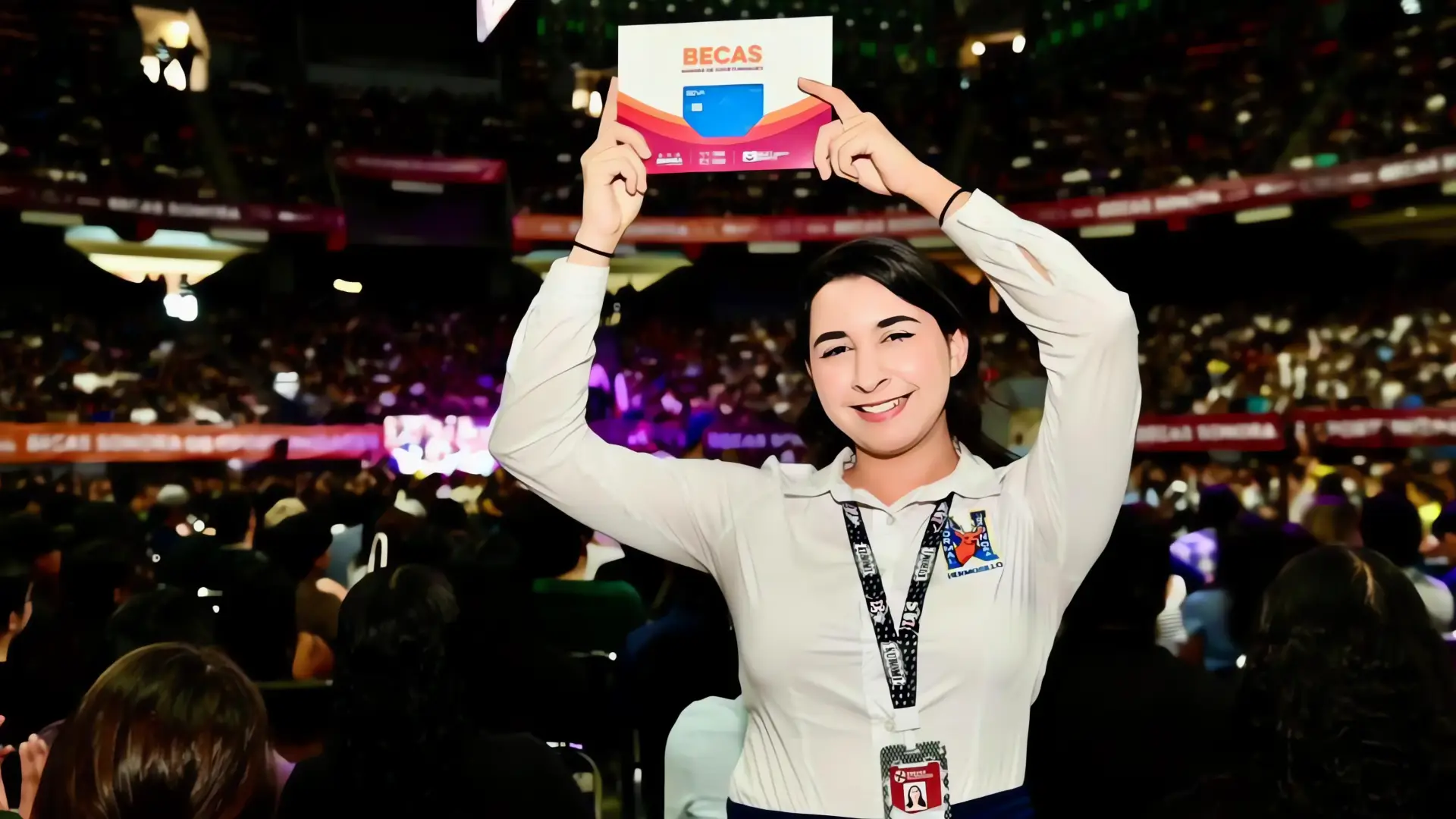 Aumentan becas para estudiantes universitarios
