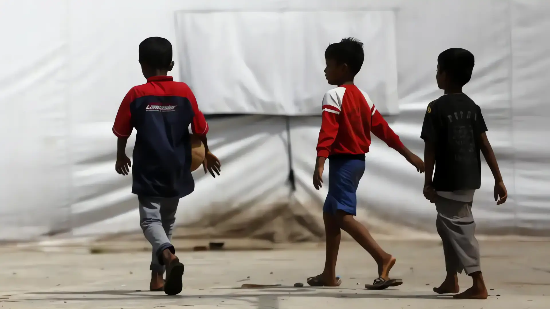 Juez bloquea deportación de niños migrantes centroamericanos en EE.UU.
