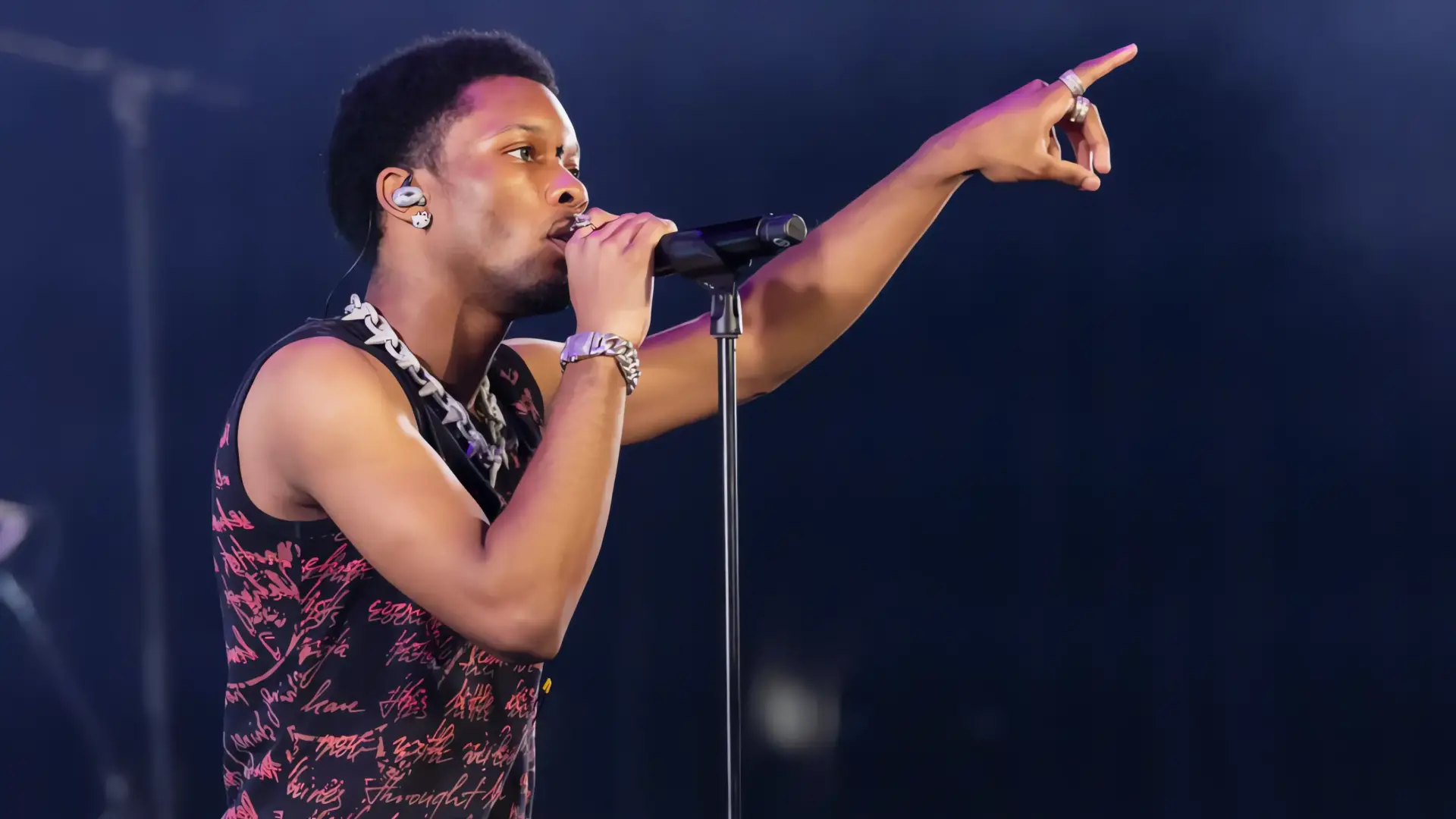 Cuerpo de adolescente desaparecida encontrado en auto de D4vd en West Hollywood