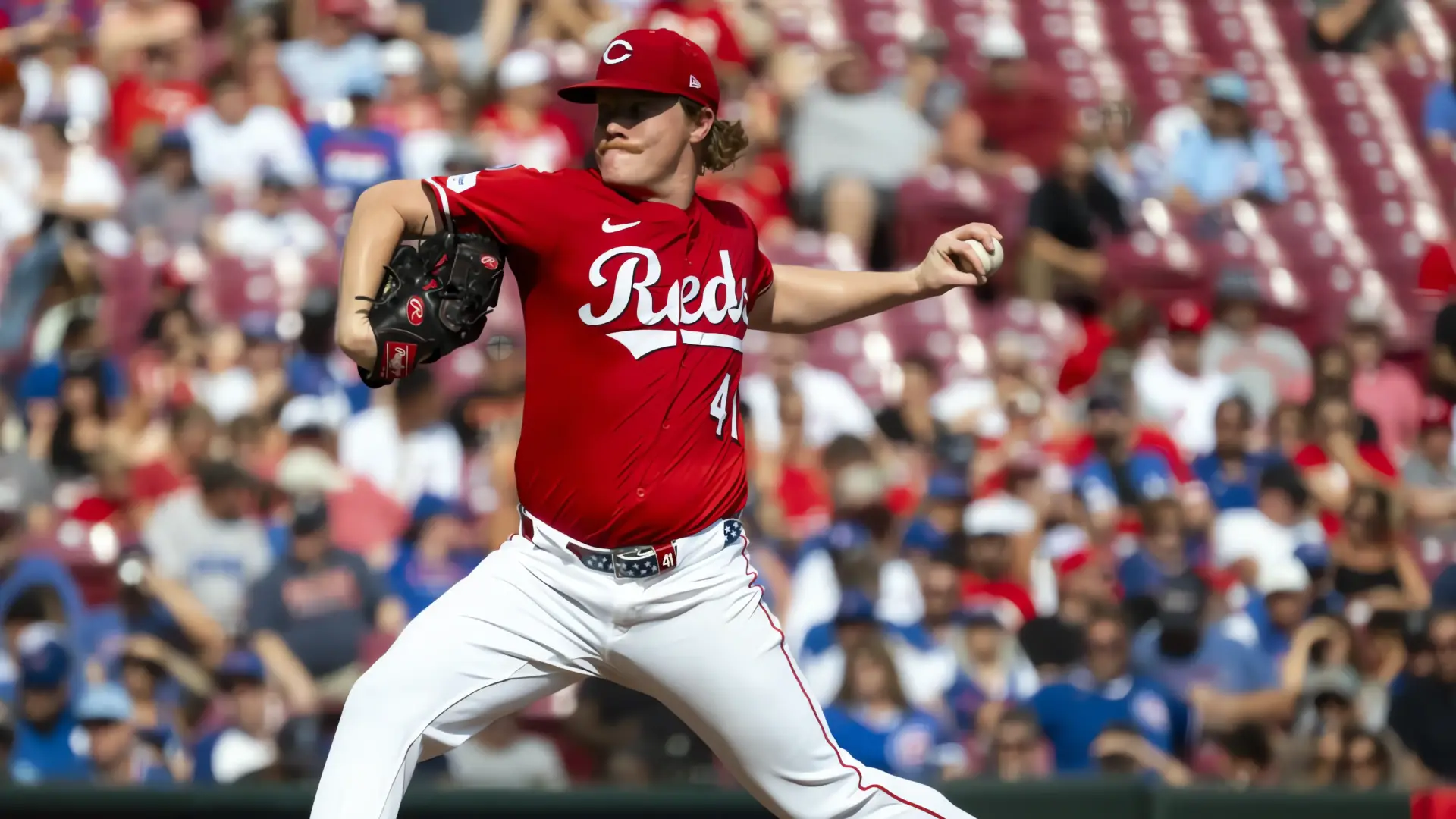 Rojos vencen a Cachorros en cerrada victoria