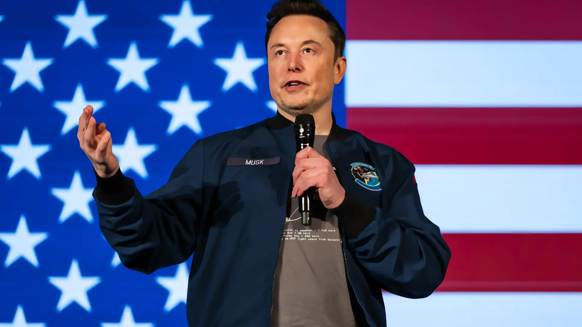 xAI de Elon Musk gana contrato federal para proveer chatbot Grok al gobierno