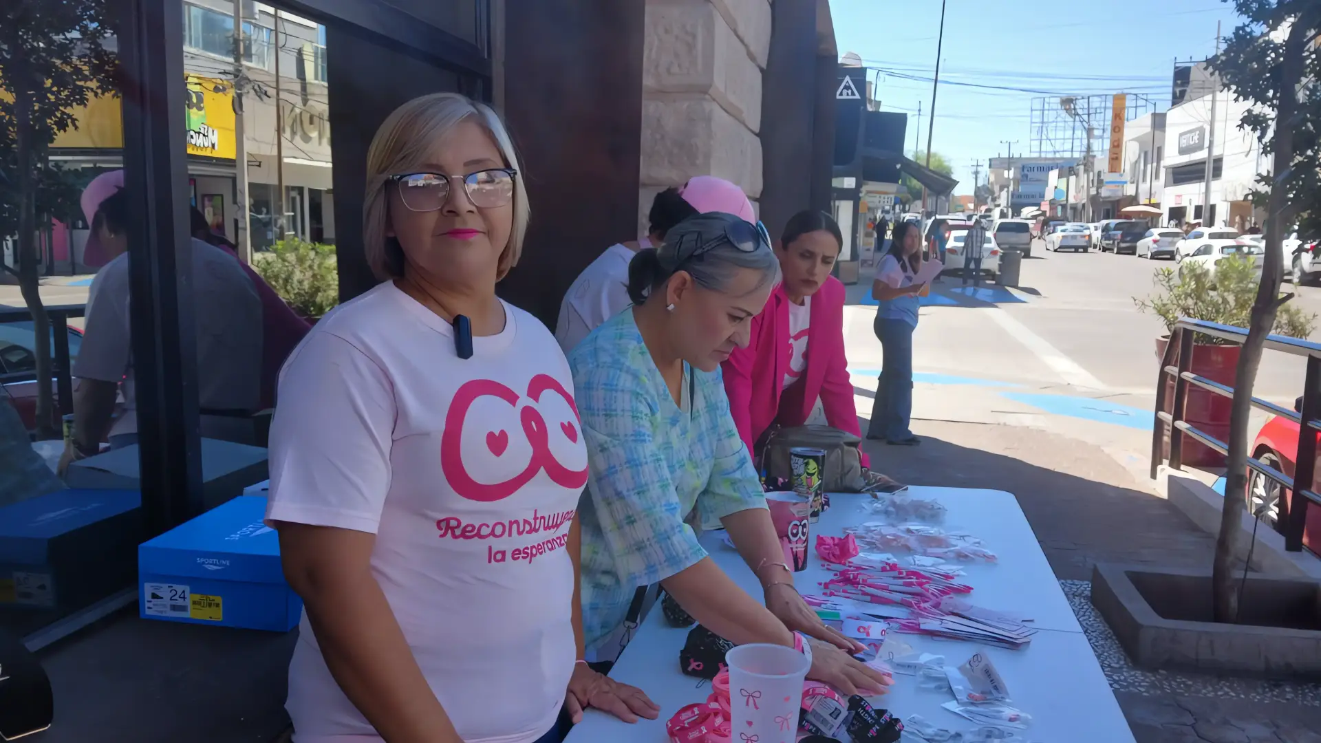 Reconstruyendo esperanzas recauda fondos para cirugía de reconstrucción mamaria en nogales
