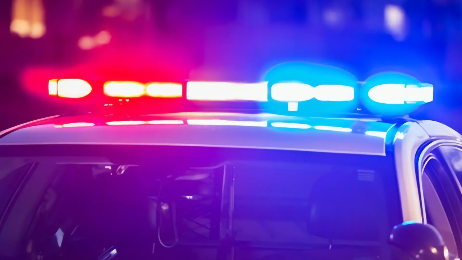 Hallan cuerpo de conductor desaparecido tras ser arrastrado por inundación