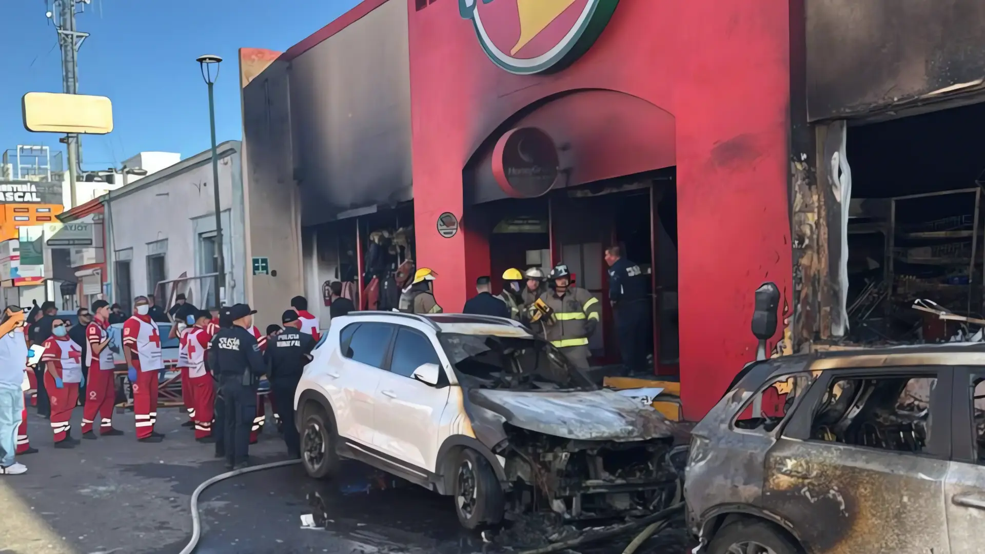 23 fallecidos y 12 heridos en incendio en bar Waldo’s de Hermosillo