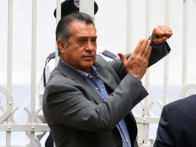 Detienen a &#039;El Bronco&#039;, exgobernador de NL, por caso de recolección de firmas