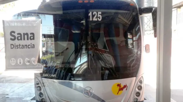 Operan centrales de autobuses al 100% en Semana Santa