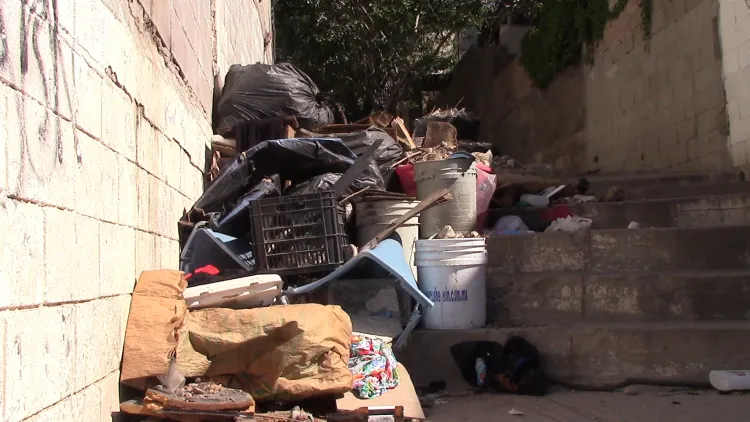 Reportan abandono de basura en Nuevo Nogales