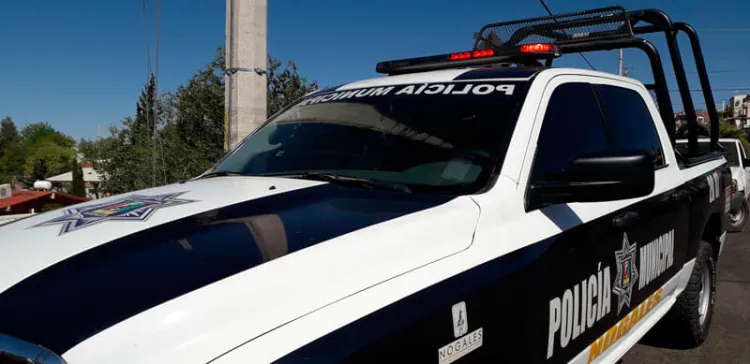 Estaciona su motocicleta y desaparece