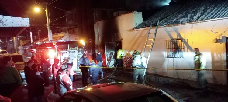 Muere calcinado adulto mayor en incendio de vivienda
