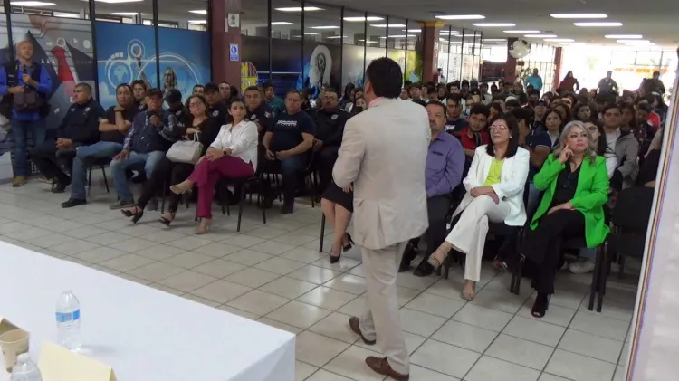 Exponen en foro consecuencias de cambios en pensión alimentaria