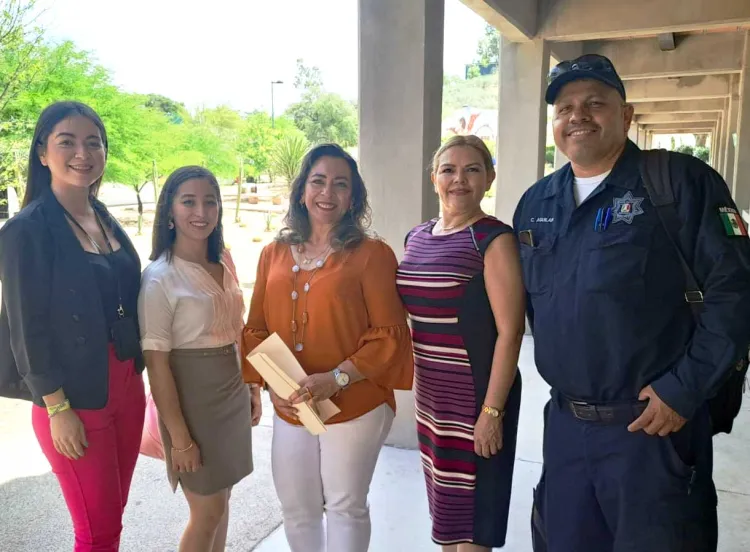 Lleva la Unavim pláticas de prevención a la ‘Prepa Municipal’