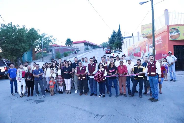 Inaugura alcalde JFGN importante obra de pavimentación