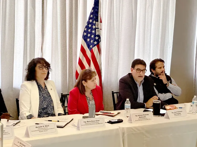 Pactan agenda conjunta binacional