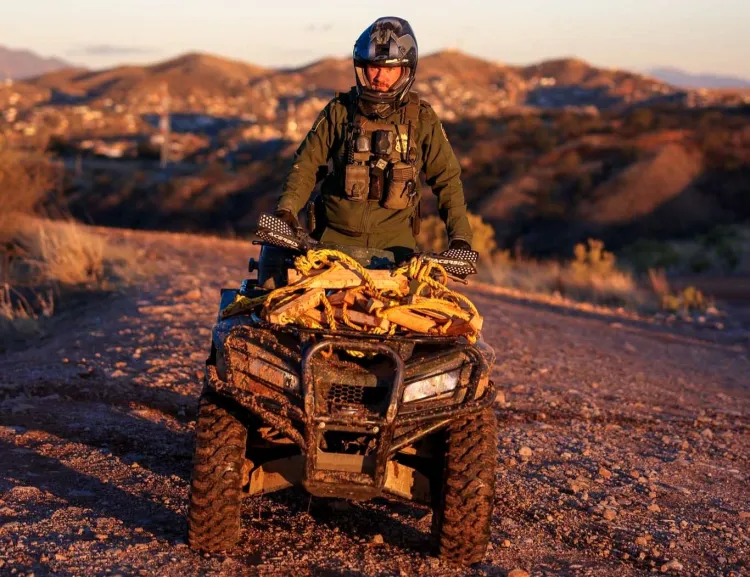 Colabora el Departamento de Policía de Nogales, Arizona con detención de migrantes