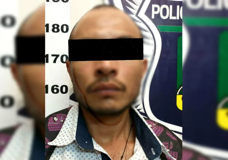 Arrestan a presunto ladrón cuando huía por la calle