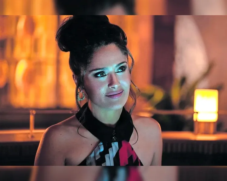 Nominan a Salma Hayek y Chris Evans como peores actores de 2023