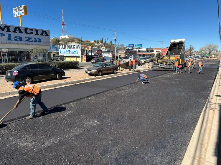 Inicia pavimentación de la Ruiz Cortines