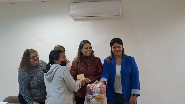 Apoya DIF Municipal con becas a personas con discapacidad