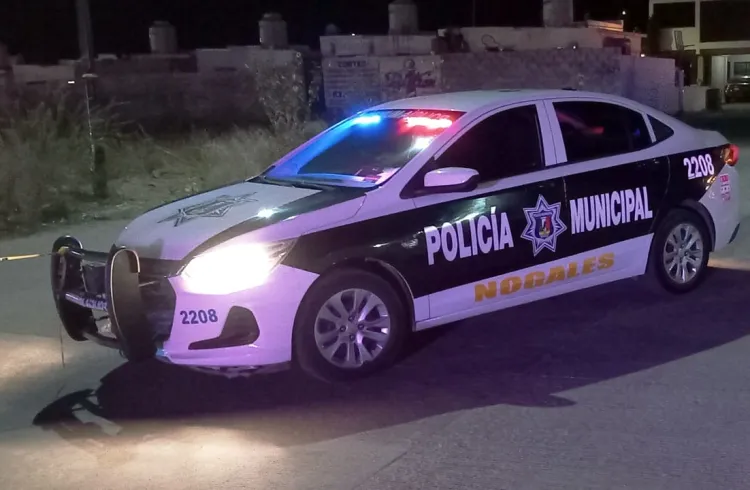 Amagan y despojan de dinero a empleado de gasolinera