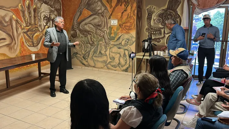 Enseñan a candidatas a reina la riqueza cultural de Nogales