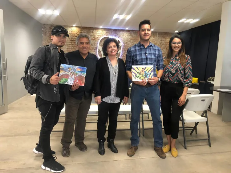 Premian a artistas locales