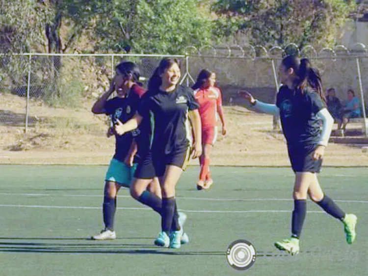 Todo listo para cerrar
"Torneo Femenil" 