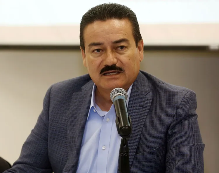 Llaman a cuidar planteles educativos