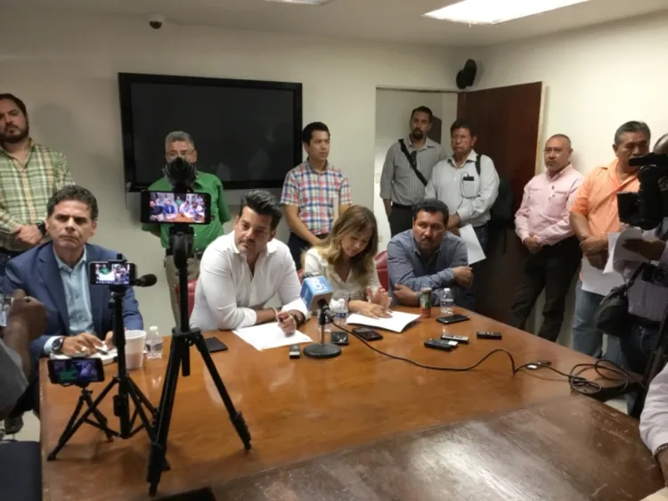 Ratifica Alcalde postura en Parque Industrial