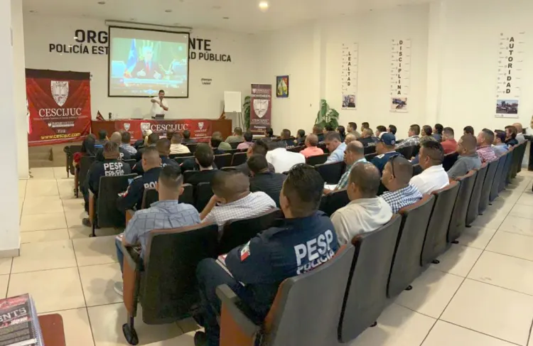 Profesionalizarán a agentes PESP