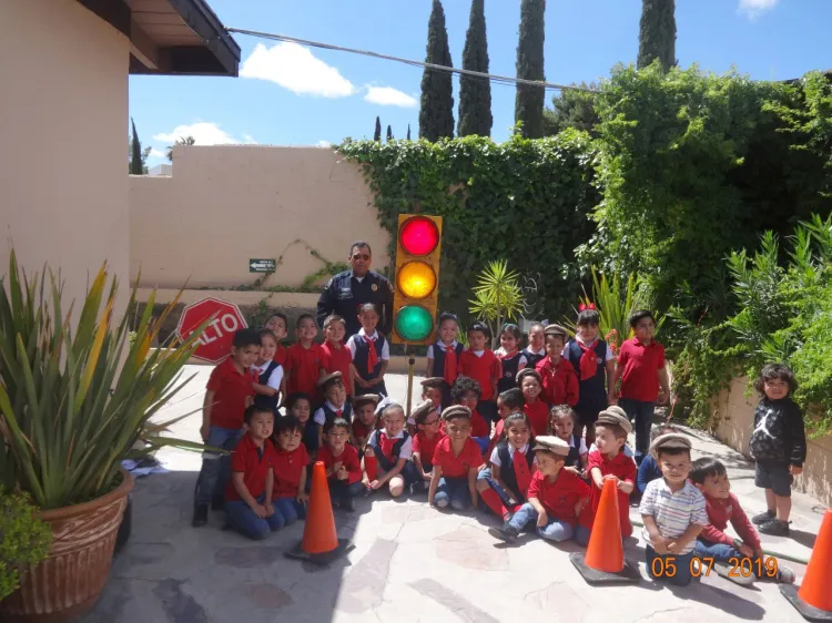 Suman 38 mil estudiantes en programa de seguridad