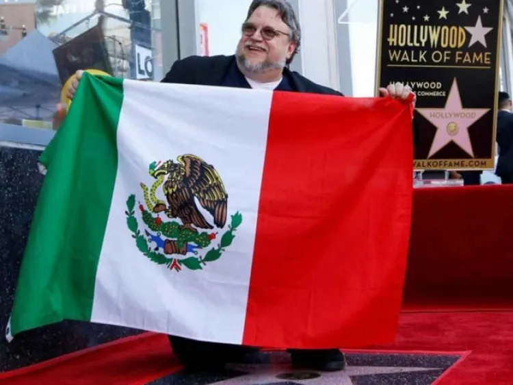 Guillermo del Toro recibe su estrella en el Paseo de la Fama