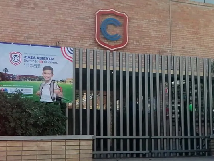 Videojuego pudo influir en ataque en Colegio Cervantes: Riquelme