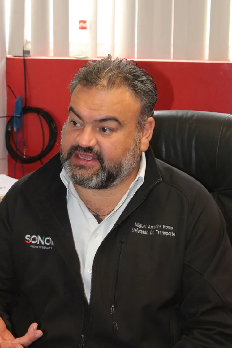 Llaman a usuarios del transporte a la calma