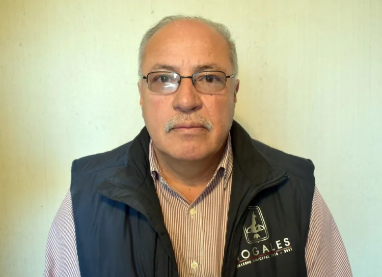 Van contra invasores de áreas del Ayuntamiento