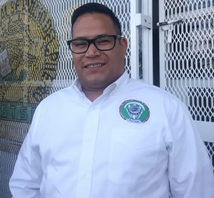 Inicia inscripciones Derecho Burocrático