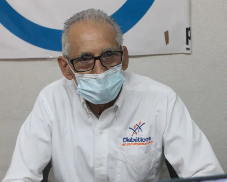 Ofrecen lentes a bajo costo