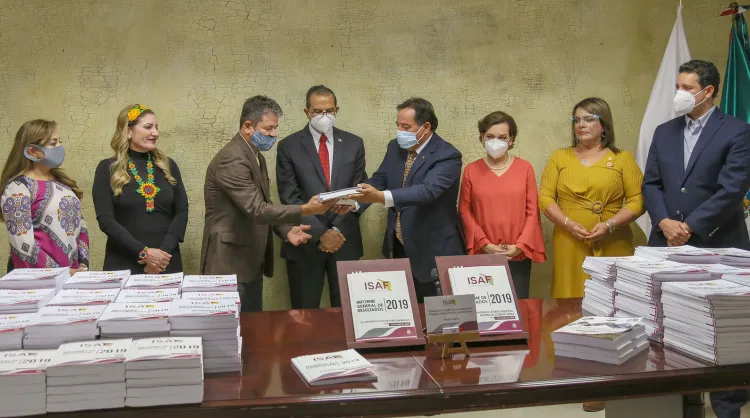 Entrega ISAF cuentas públicas al Congreso