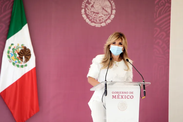 Reconoce apoyo para las vialidades