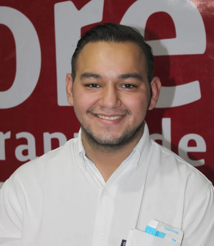 Capacita MORENA a jóvenes