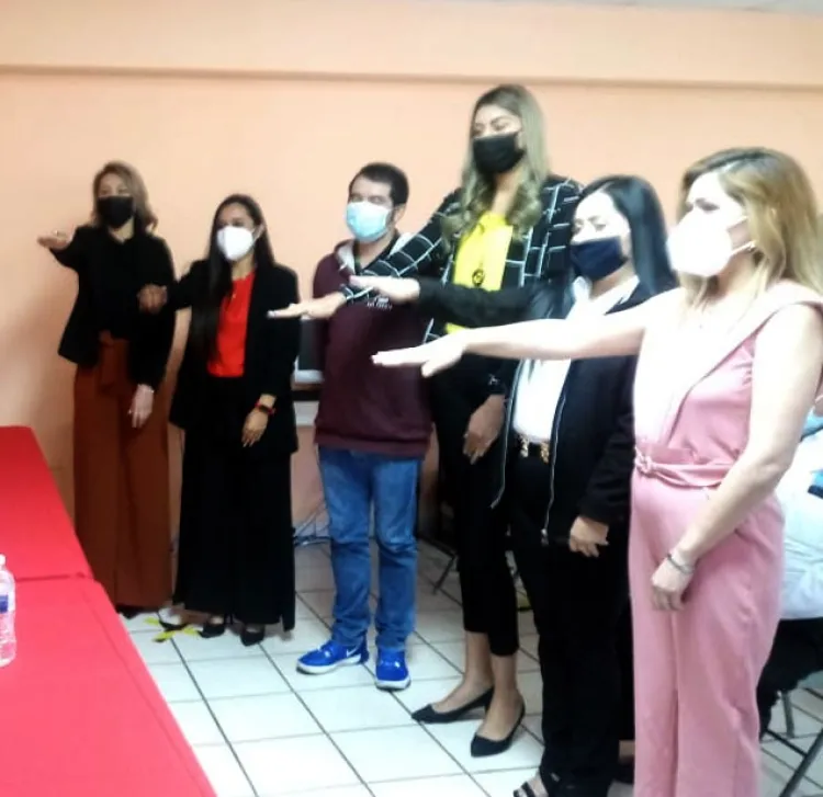 Protesta Comité Crítico del PRI