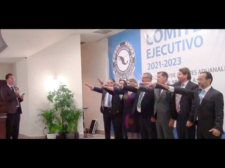 Rinde protesta comité directivo de la Asociación de Agentes Aduanales