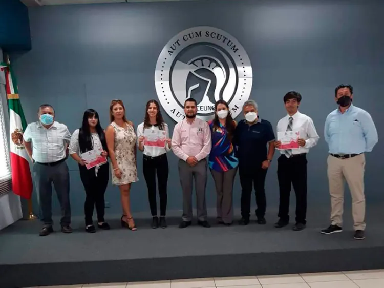 Realizan estudiantes estudio para prevenir delitos intrafamiliares