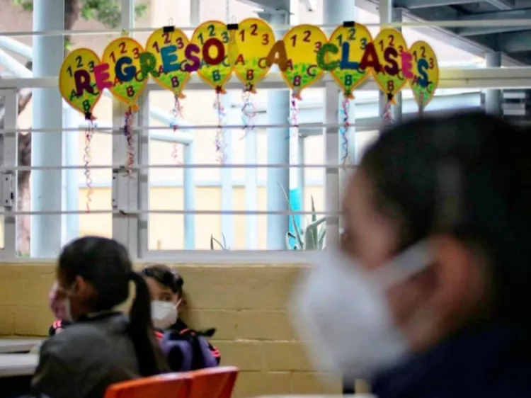 Clases presenciales regresaron a 119,497 escuelas del país