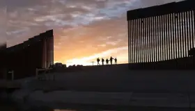 Disparan contra migrantes en Texas cerca de frontera con México