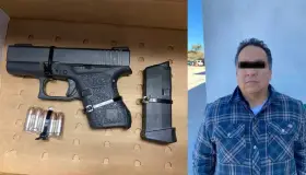 Venía armado y lo detienen en garita al querer cruzar a México