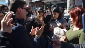 Estudiantes revisan proyecto de rehabilitación en acceso a UTN