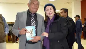 Exitosa presentación del libro Sanguieme